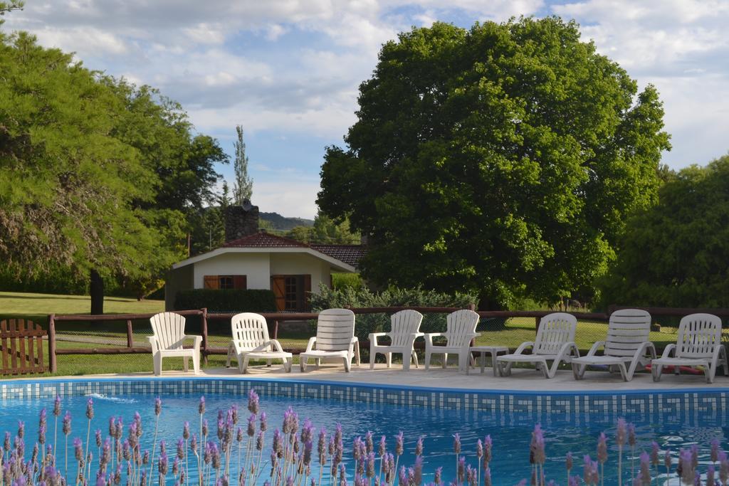 Cabanas Los Algarrobos Villa General Belgrano Dış mekan fotoğraf