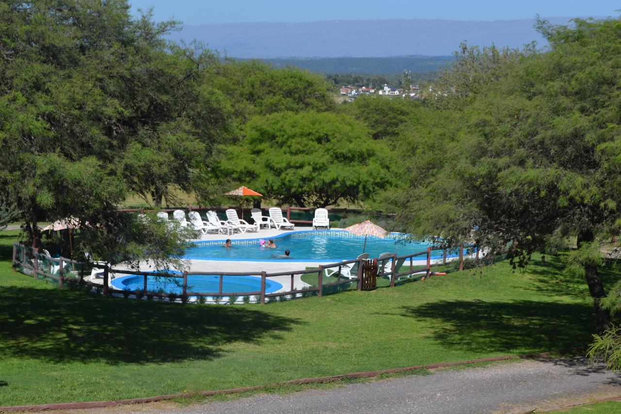 Cabanas Los Algarrobos Villa General Belgrano Dış mekan fotoğraf